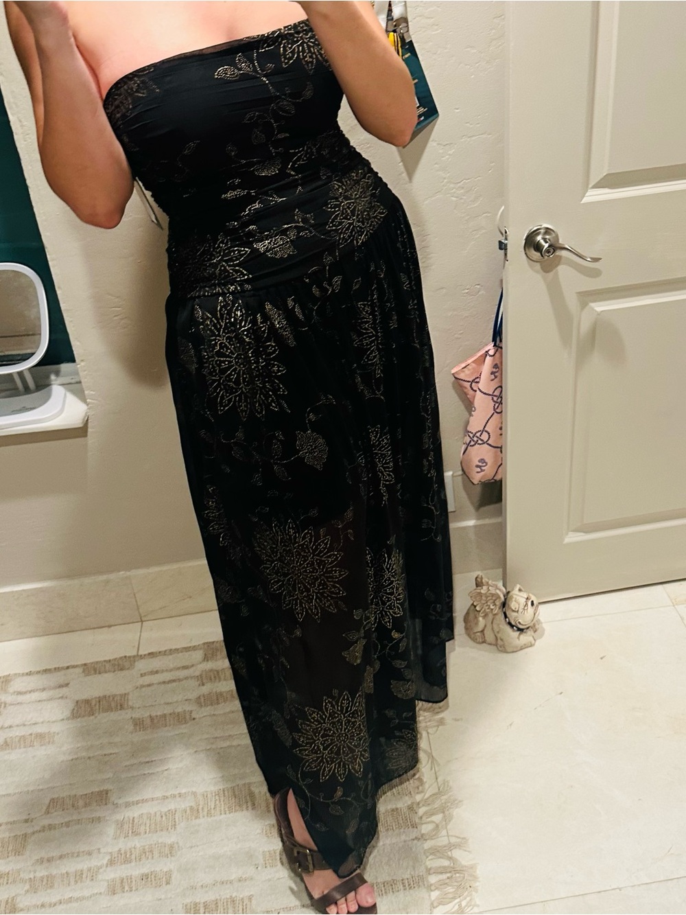 NWT BCBG Foil Pleated Strapless Maxi Dress Size 10 Black & Gold Sheer - Picture 3 of 12